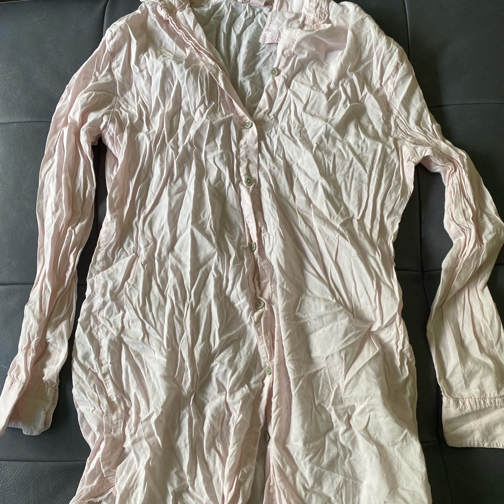 Light pink Victoria’s Secret sleep shirt